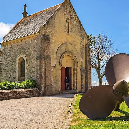 בית נופש Stunning In Vaast La Hougue With Wifi סן-וא-לה-הוג